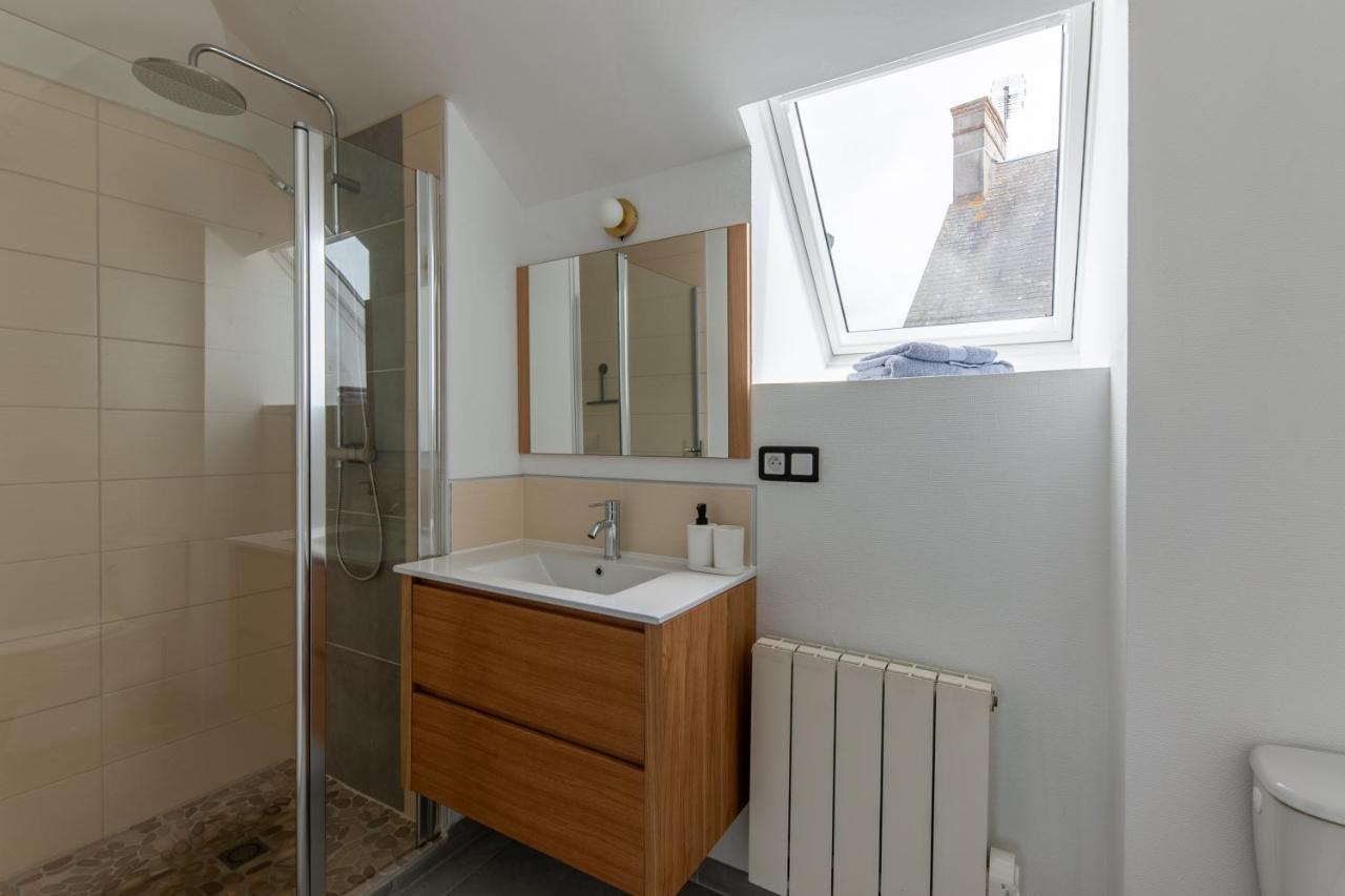 Gite Du Tilleul - Maison Climatisee Pour 8 Voyageurs Houesville Exterior photo